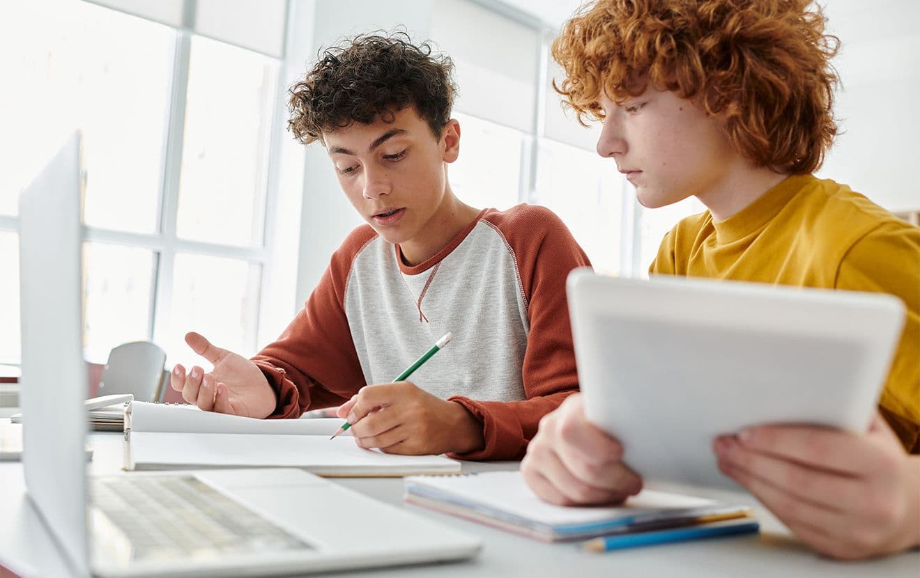 education-side_image